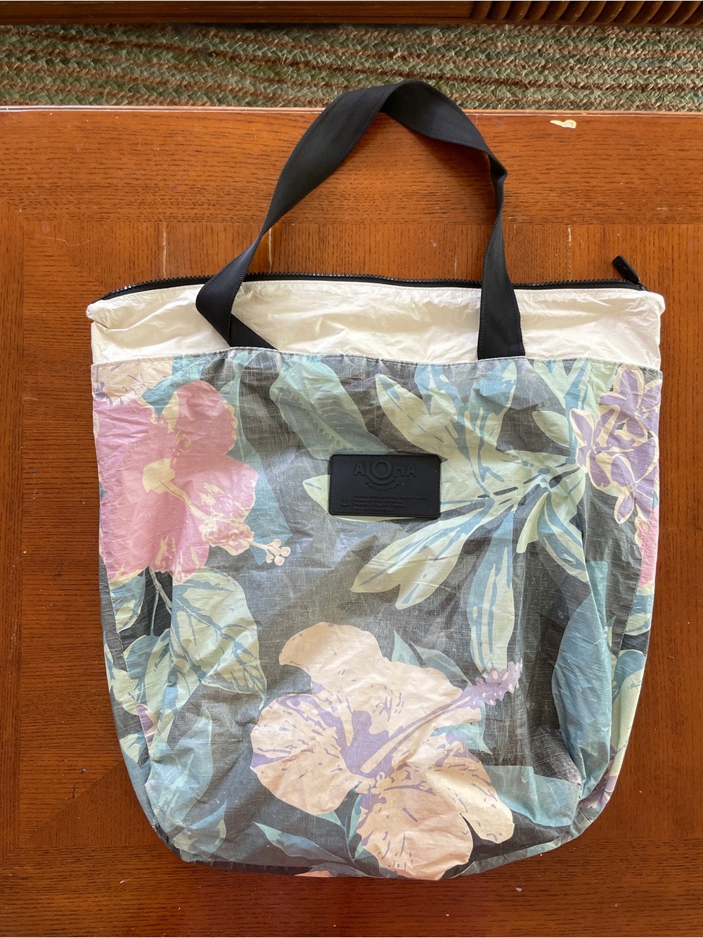 ALOHA Collection Day Tripper tote